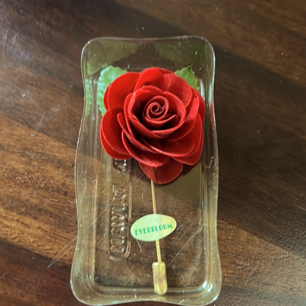 Red Rose Stick Pin Brooch Vintage Christmas Holiday Everbloom Red Like New